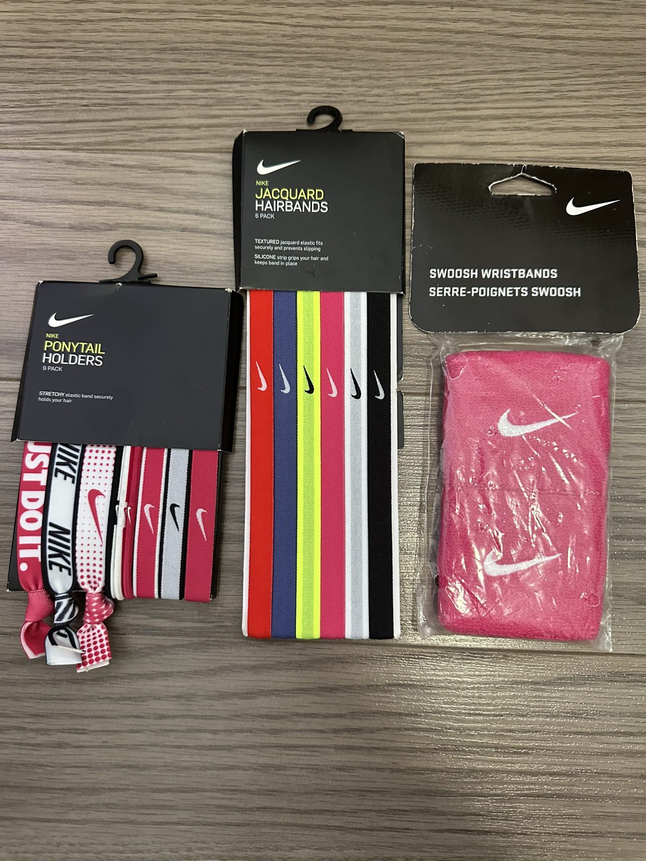 NIKE ATHLETIC GIFT SET thumbnail