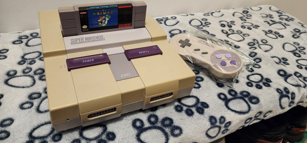 Super Nintendo with Super Mario World thumbnail