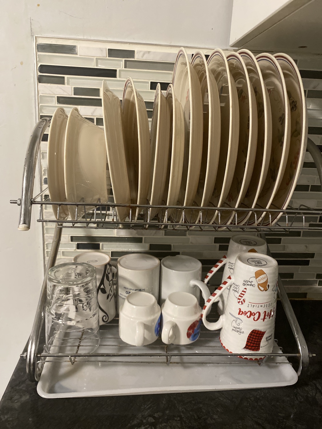 Plate Rack & Plates