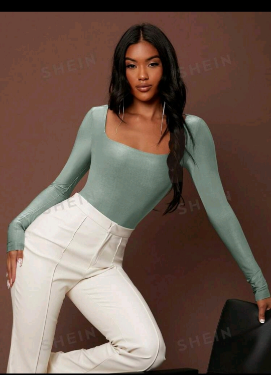 Square neck body suit BNWT - Small - photo 3
