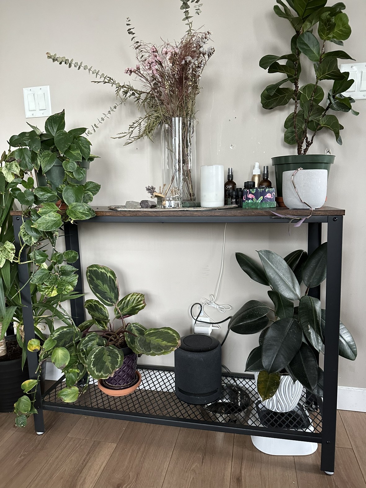 Console Table - photo 2