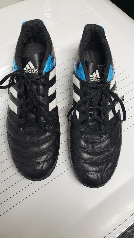 Soccer Cleats Mens Size 10 thumbnail