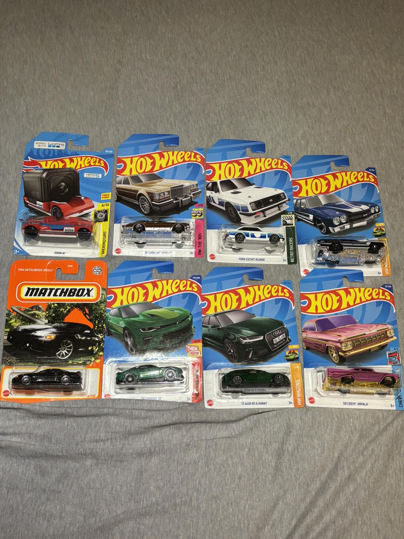 HOT WHEELS