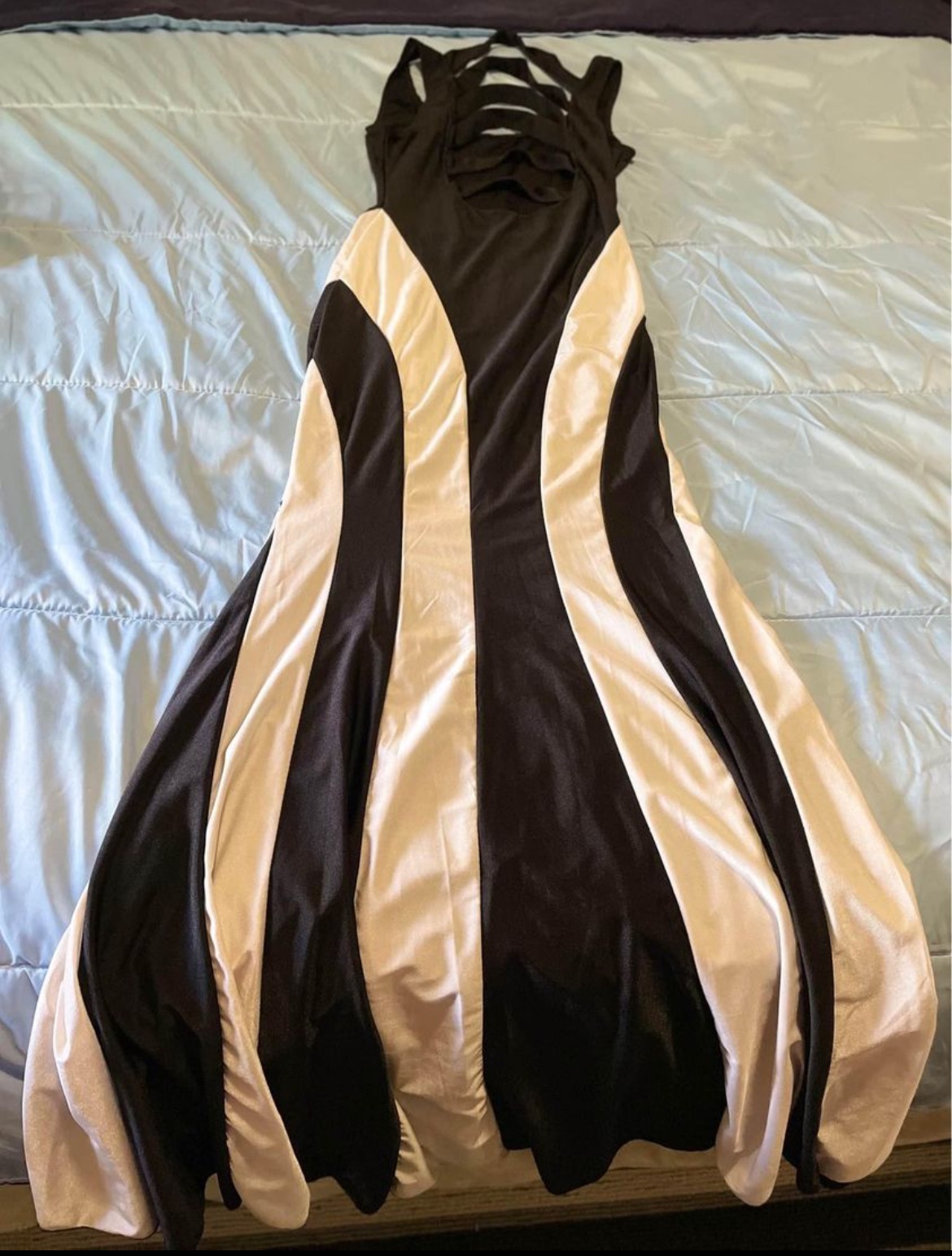 Long Dress image indicator(2)