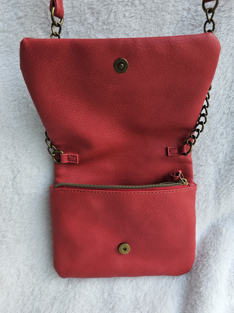 Vegan Leather laser cut Floral Motif Shoulder purse image indicator(3)