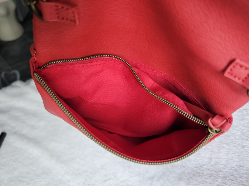 Vegan Leather laser cut Floral Motif Shoulder purse image indicator(4)