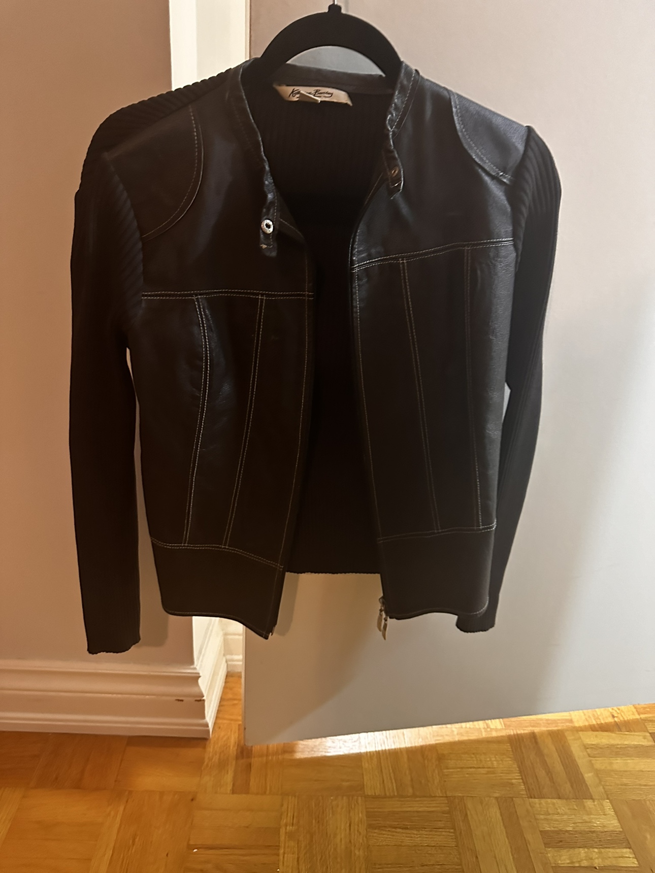 Free clothing - photo 2