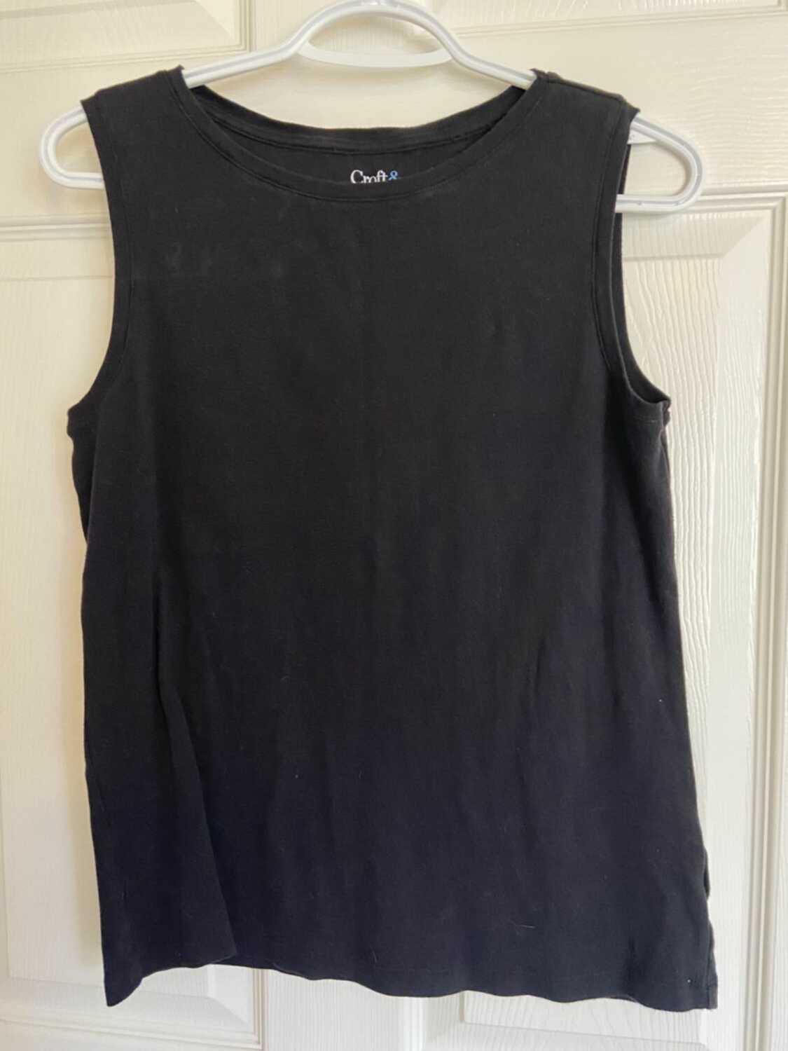 Croft & Barrow- classic blank tank - size medium thumbnail