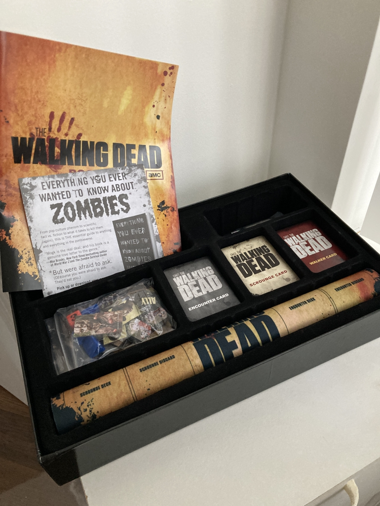 Walking Dead Board Game - photo 2