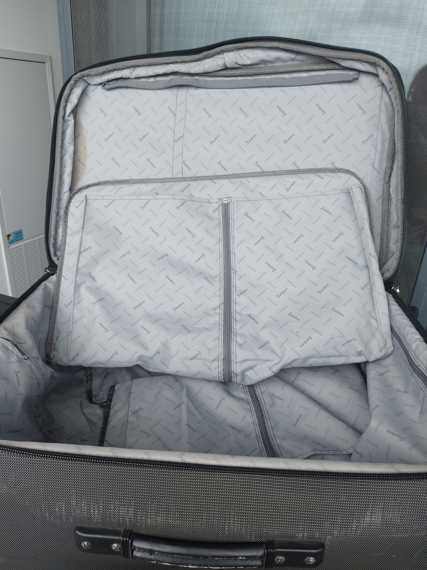 luggage - photo 3