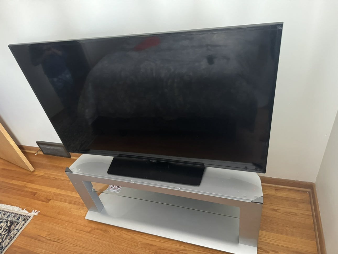 Tv and Tv stand - photo 4