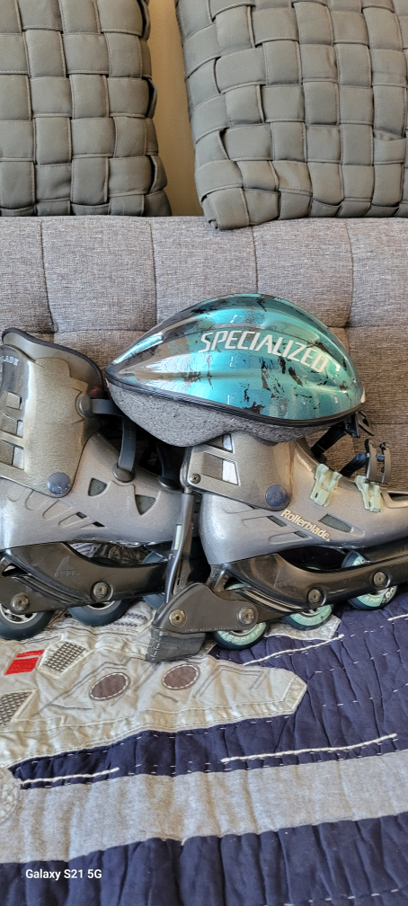 roller blade with helmet thumbnail