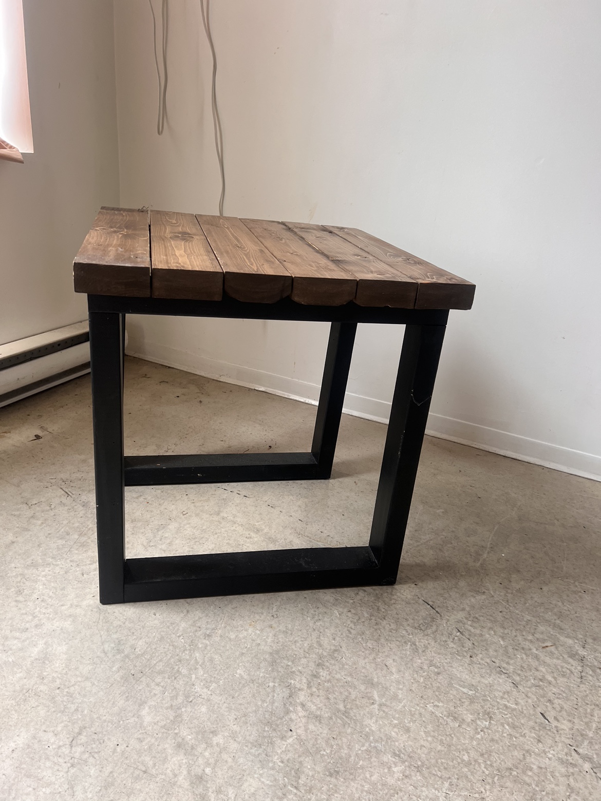 End tables thumbnail