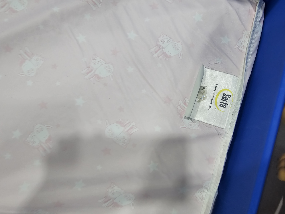 Mickey mouse toddler bed with mattress - photo 5