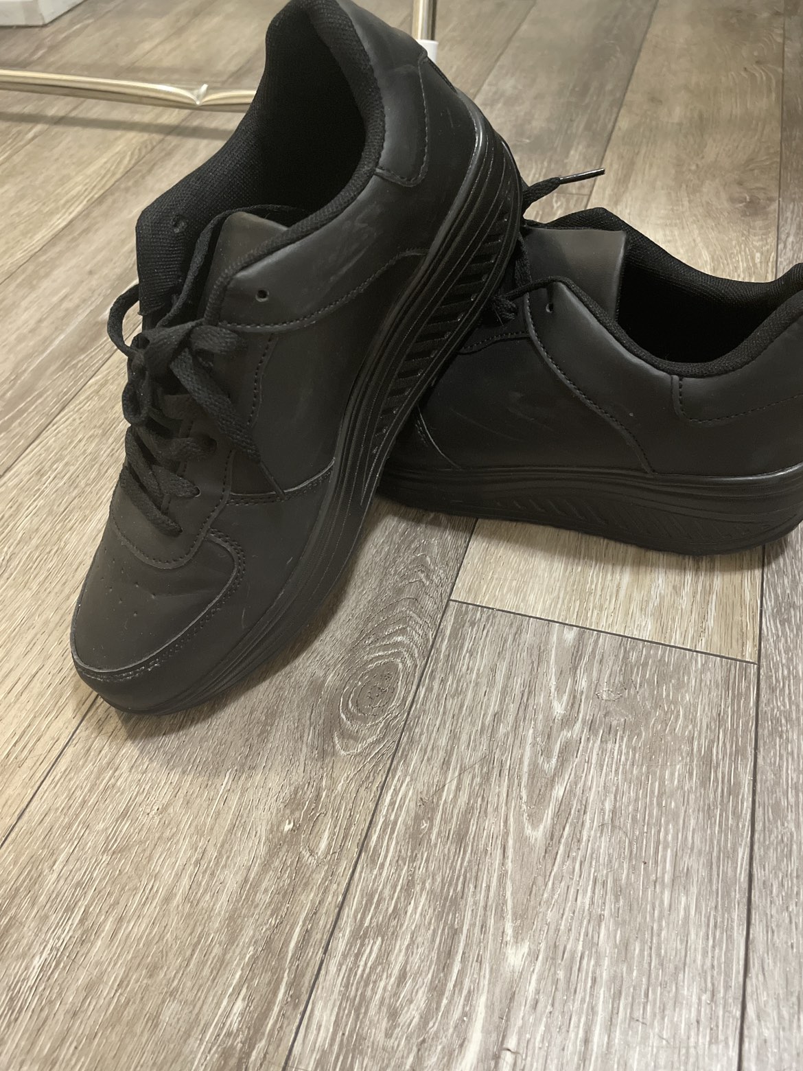 Woman shoes thumbnail