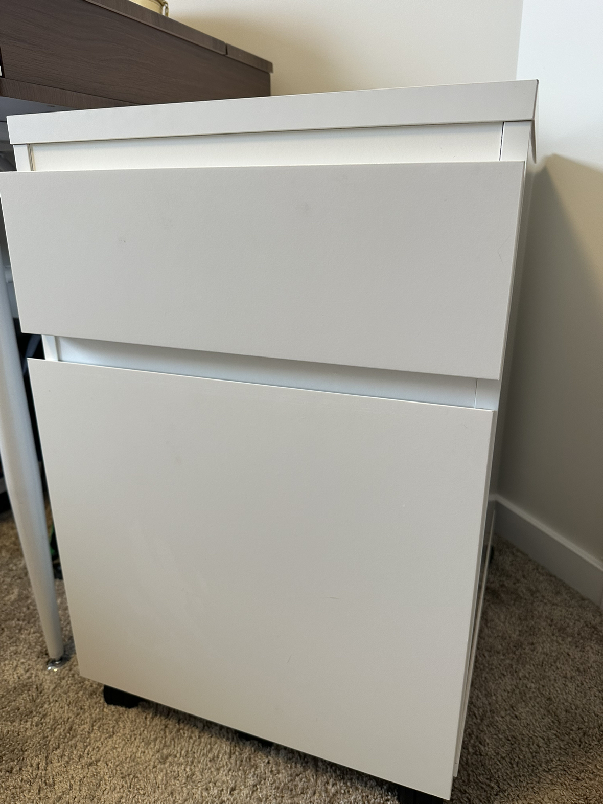 Drawer unit only $45 - photo 3