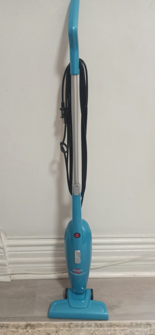 Vacuum cleaner - photo 2