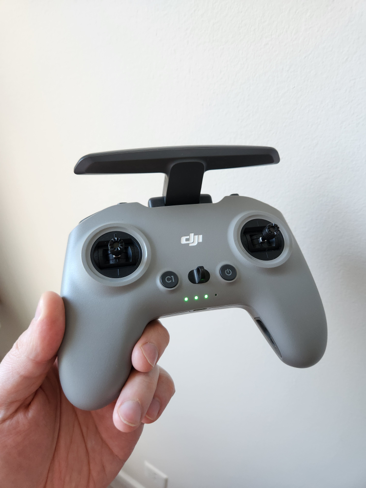 DJI fpv controller 2