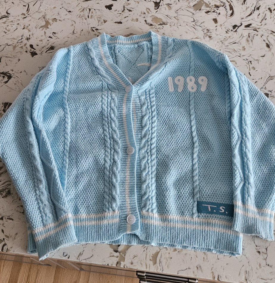 Taylor swift cardigan - photo 4
