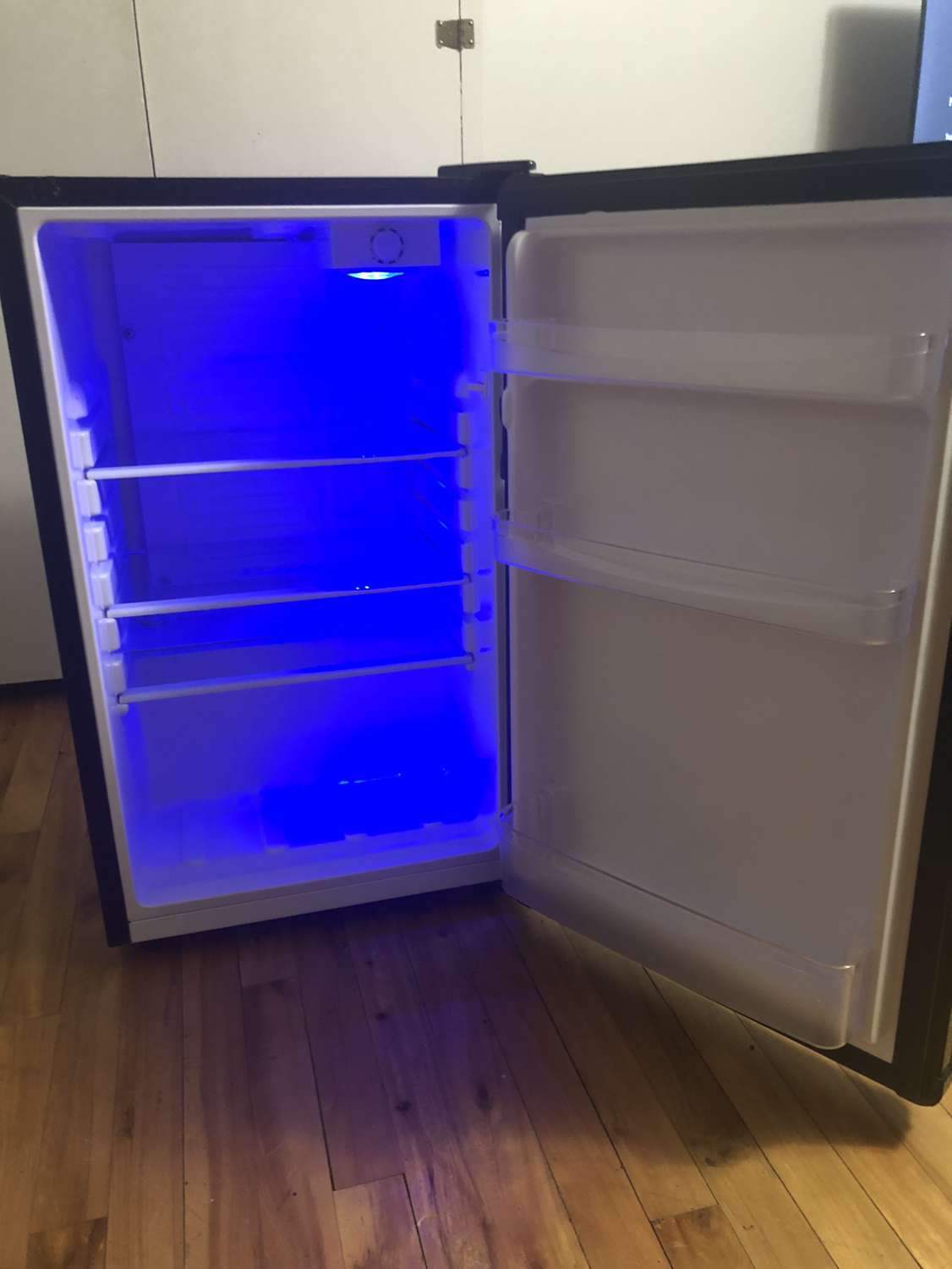 Marshall Mini Fridge *Jack Daniel’s Edition* - photo 5