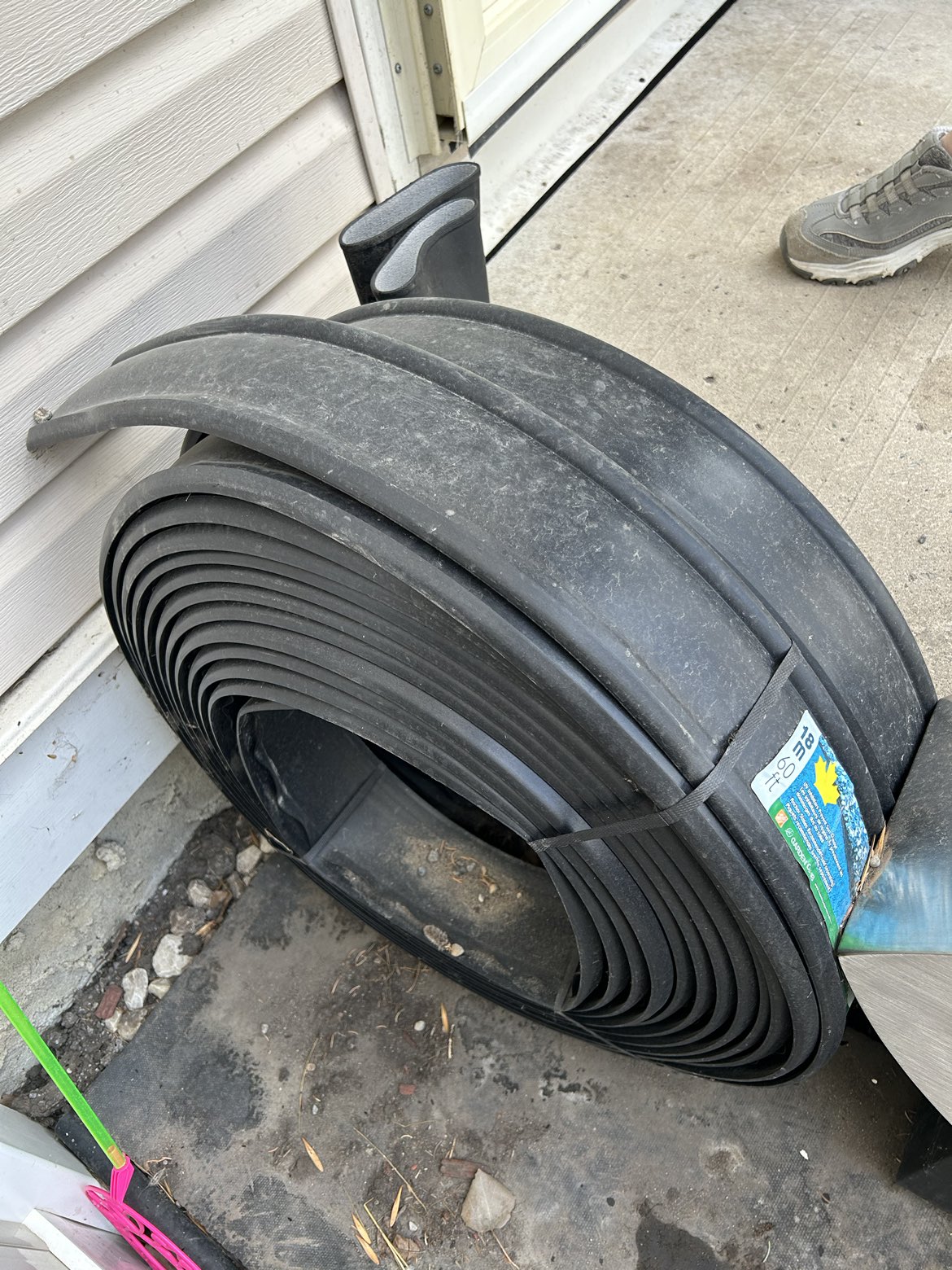 Garden lawn edging - photo 2
