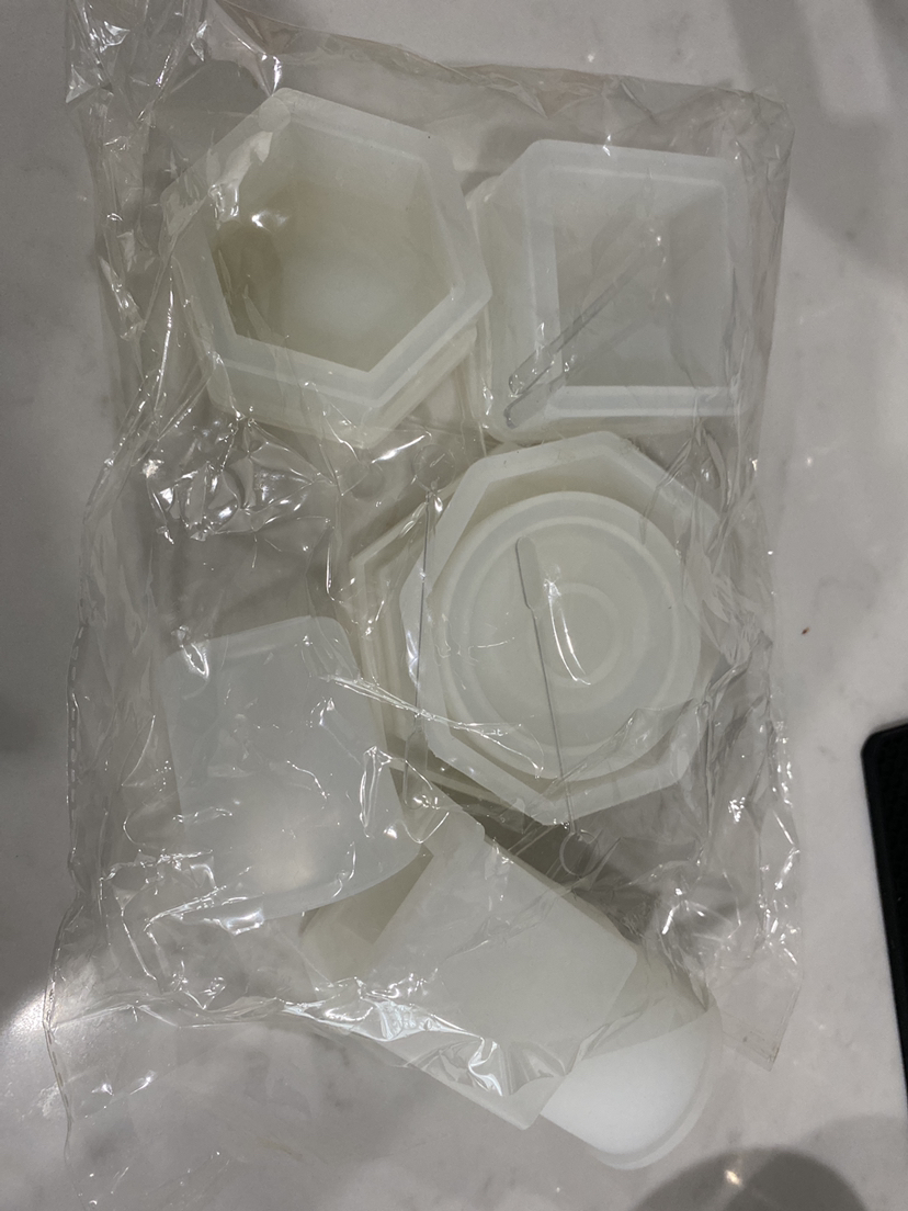 Brand new silicone resin molds 🥕 thumbnail