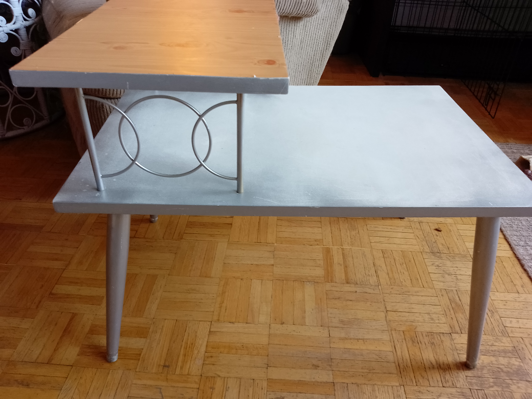 vintage table thumbnail