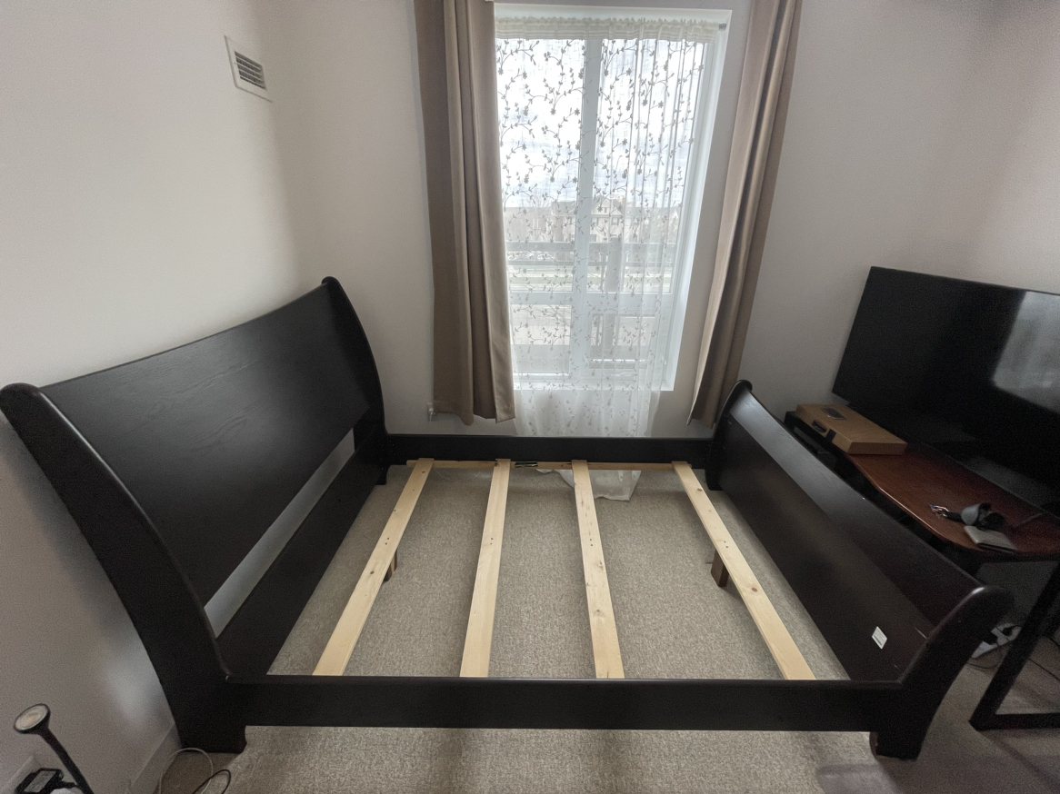 Double bed frame