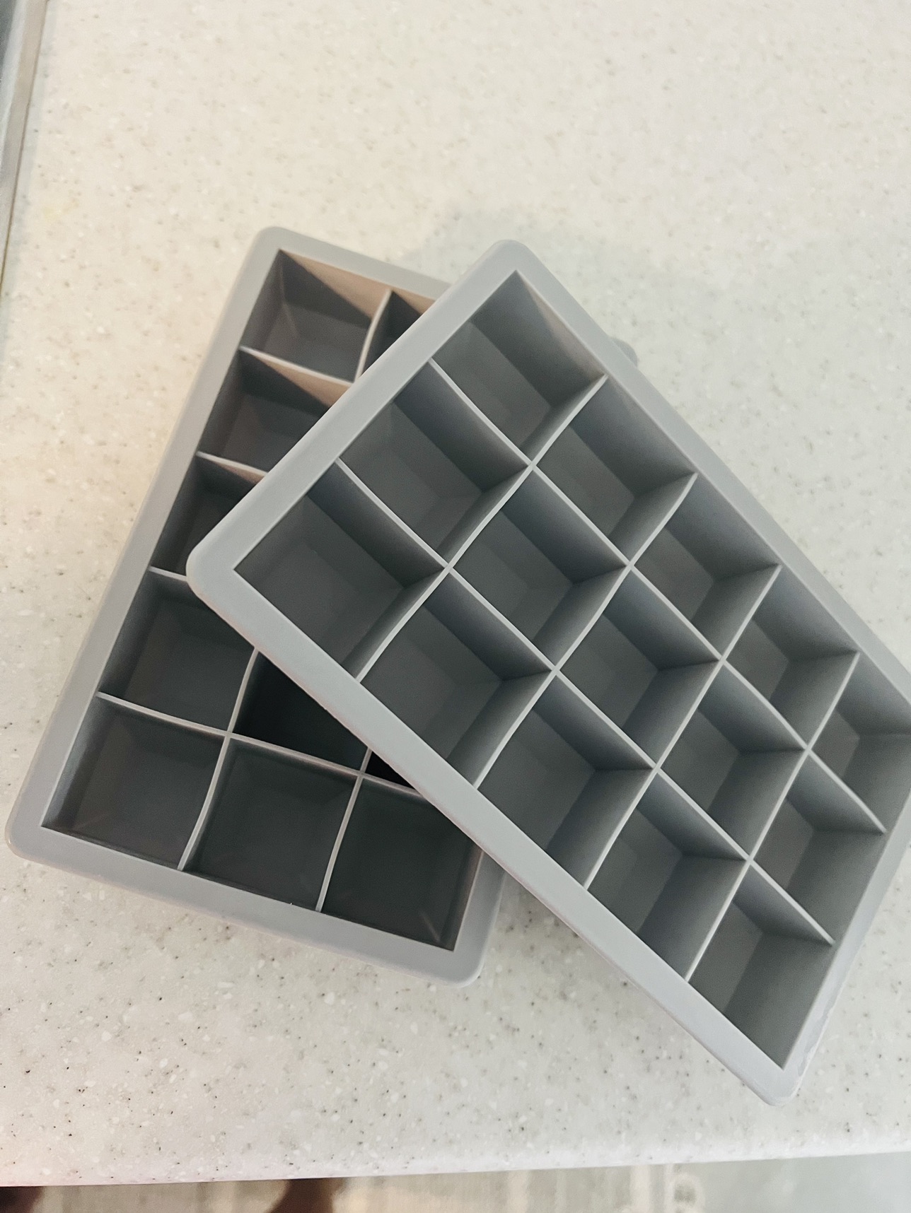 Silicone ice cube trays image indicator(2)