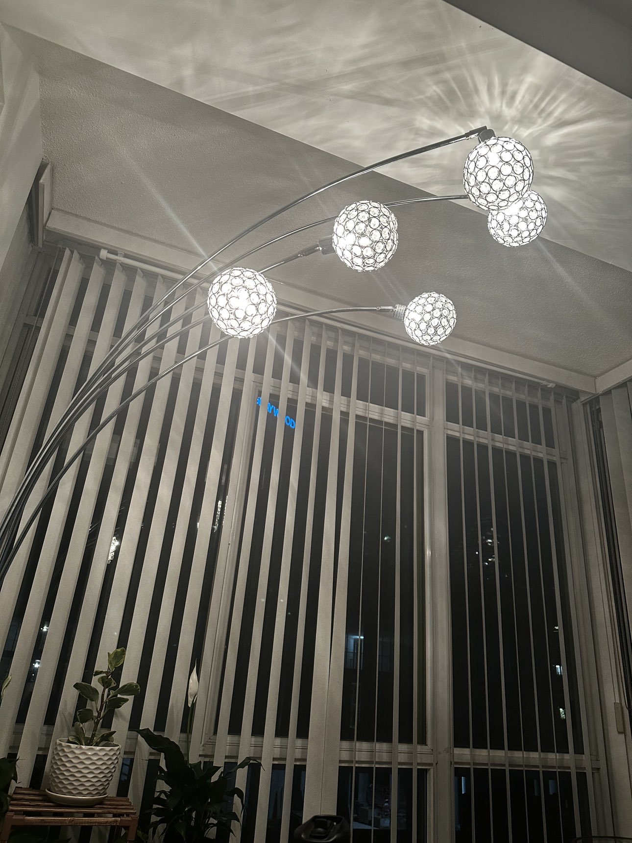Arch lamp thumbnail