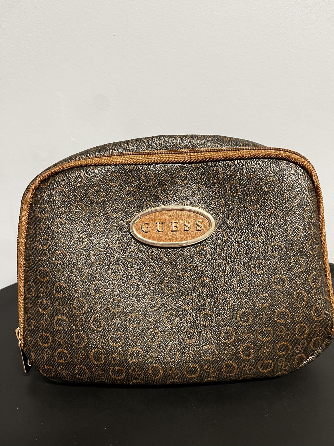 Guess Make up pouch thumbnail
