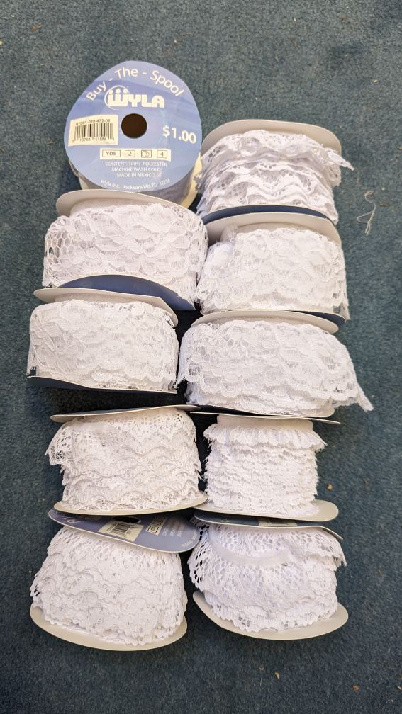Lace frill trim - new vintage stock