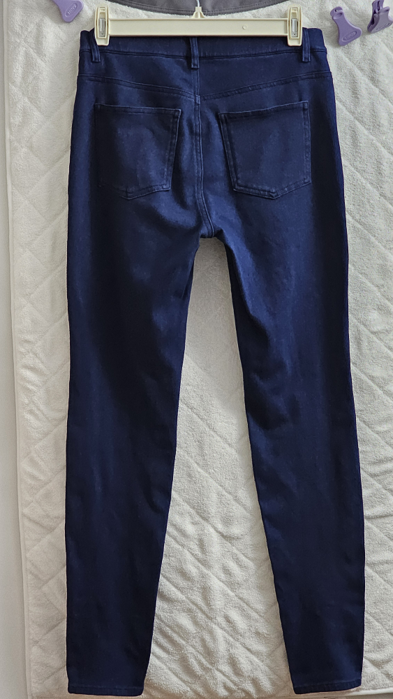 2 UNIQLO HEATTECH EXTRA STRETCH LEGGING PANTS image indicator(3)