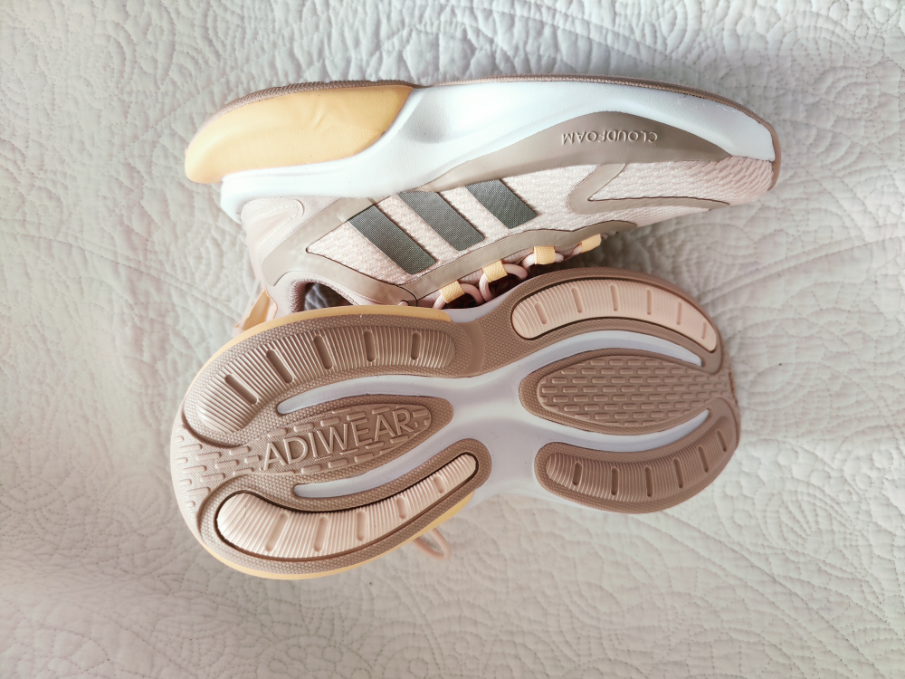 Alphabounce Adidas shoes size 5 women - photo 3