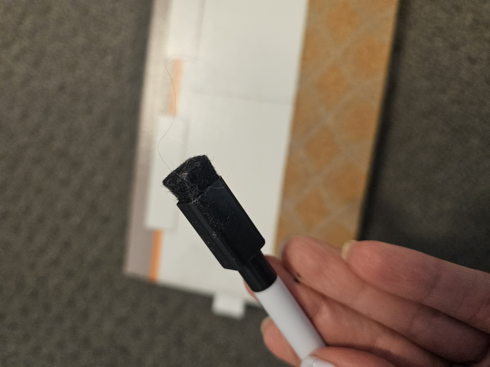 #FREECYCLE Dry Erase 5 Day Schedule and Cork Board with Marker image indicator(3)