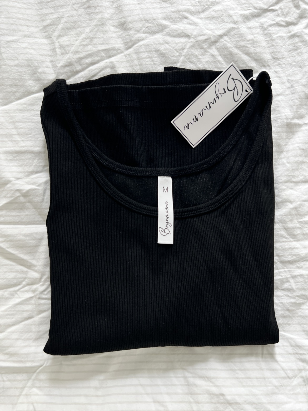 Clearance! Women’s Dress (2-pack) size M image indicator(2)