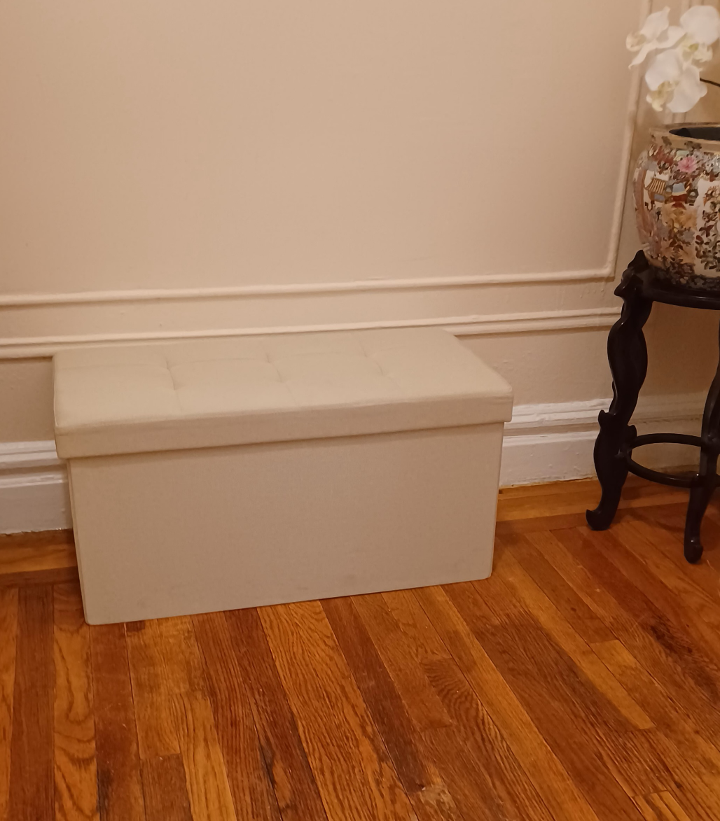 30-inch Folding Storage Ottoman with Removable Bin (Beige) image indicator(7)