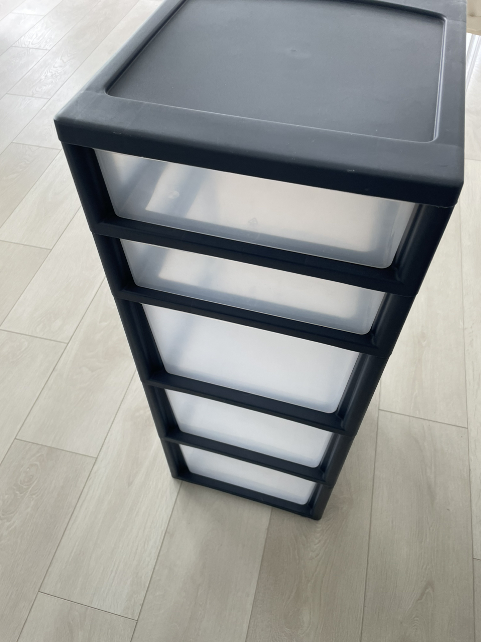 Storage drawer chest image indicator(2)