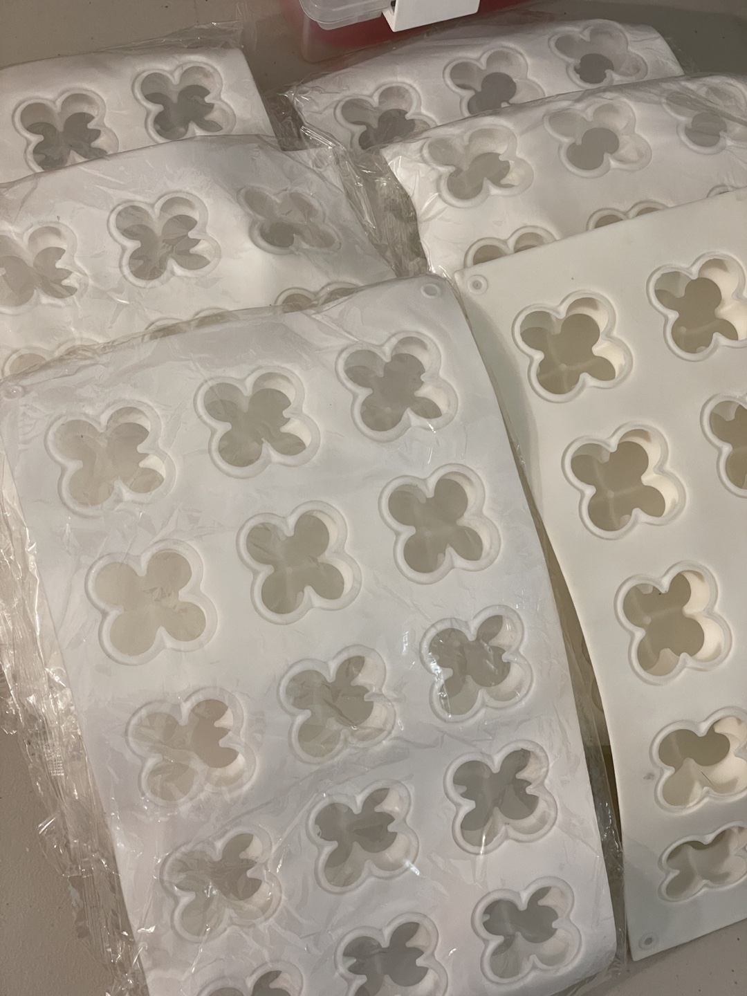 Silicone molds, 3.5cm cube trays - photo 2