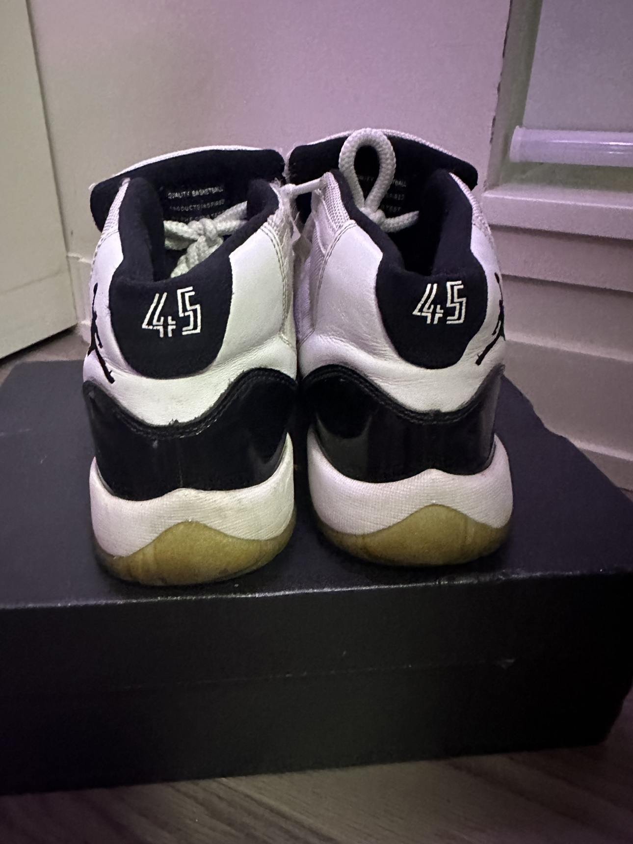 AIR JORDAN 11 CONCORD image indicator(5)