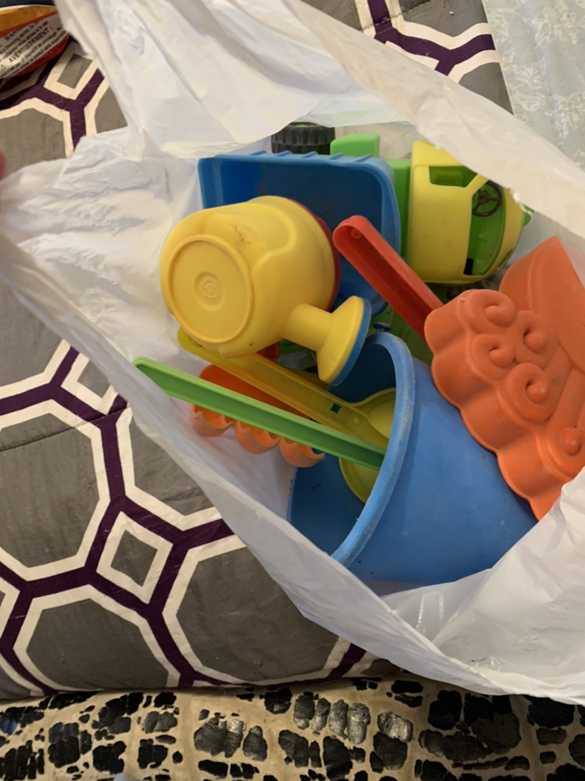 Outdoor toys image indicator(3)