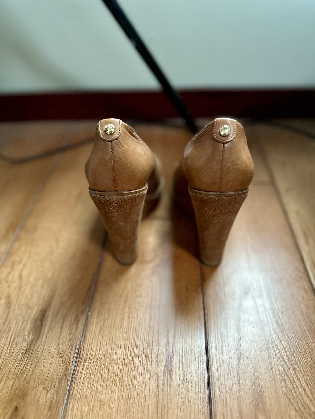 Michael Kors Wedges- Authentic image indicator(3)