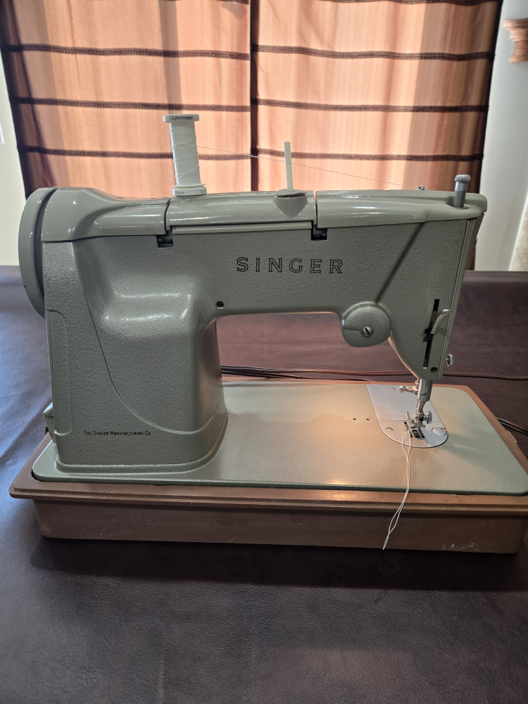Singer 328J vintage heavy duty sewing machine - photo 4