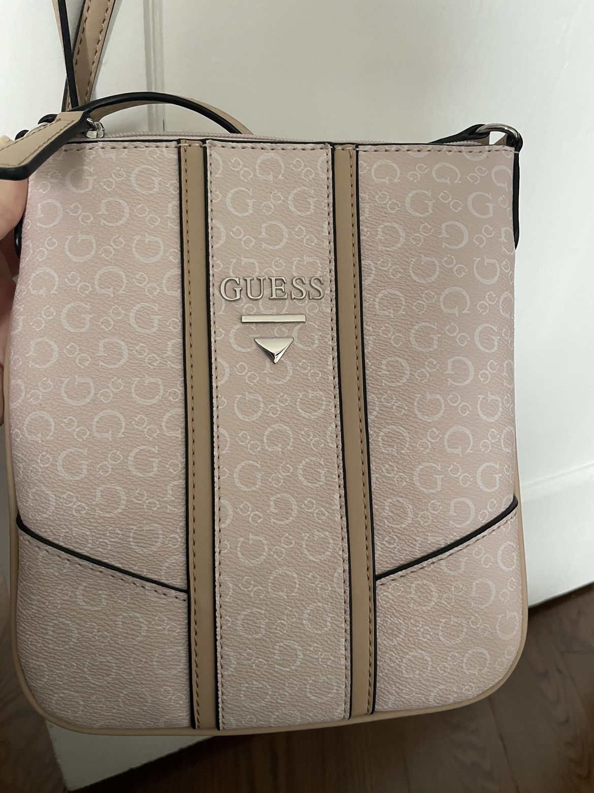 Guess Vintage Crossbody Purse