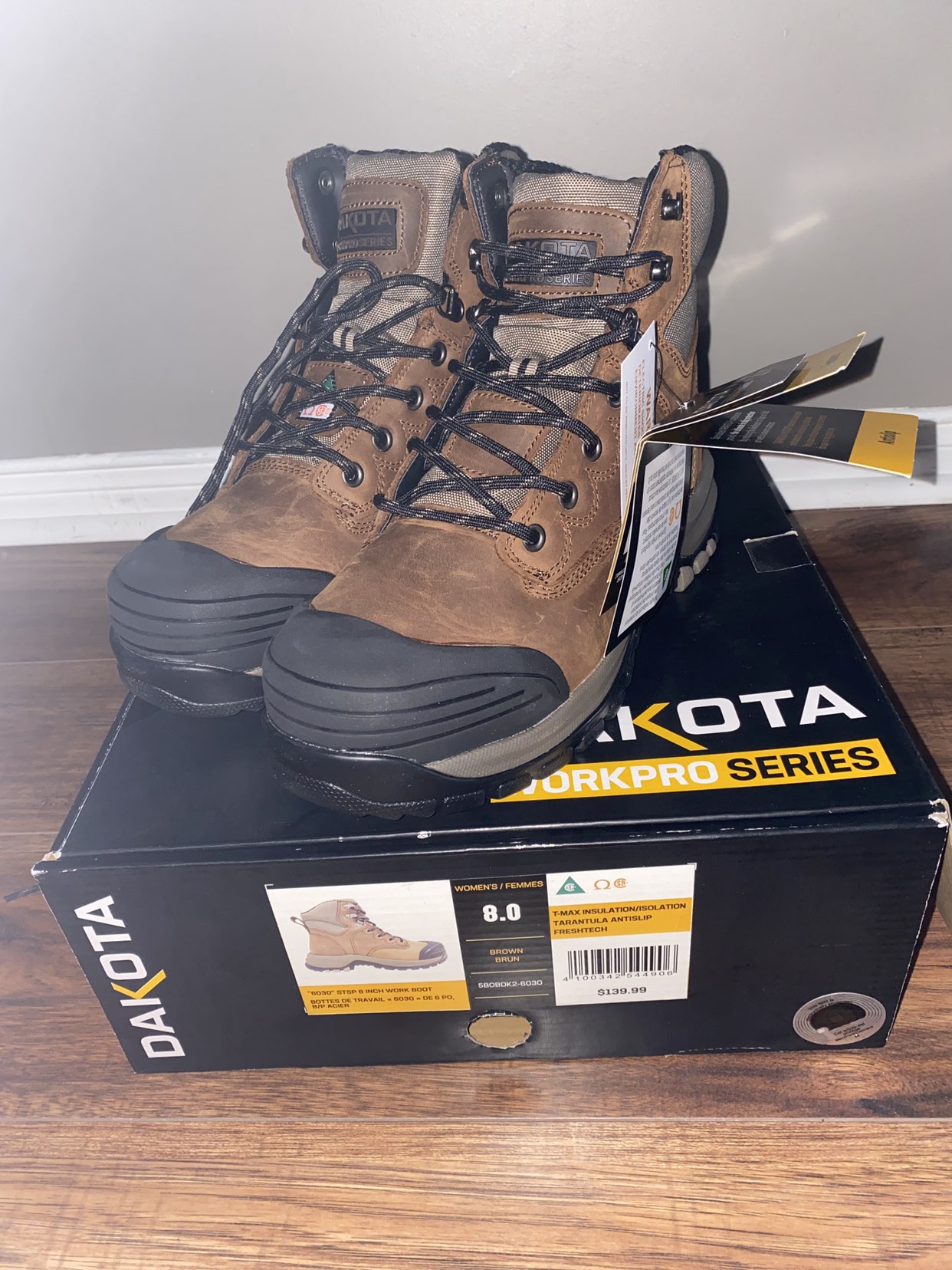 Womens size 8 work boots thumbnail