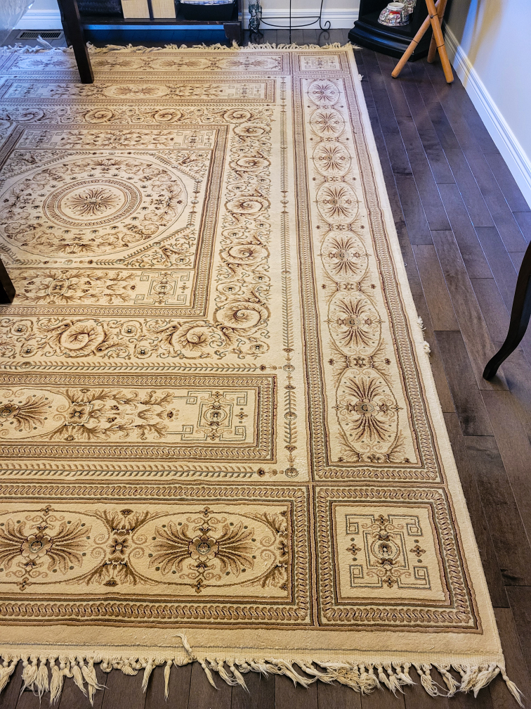 Beige Rug thumbnail