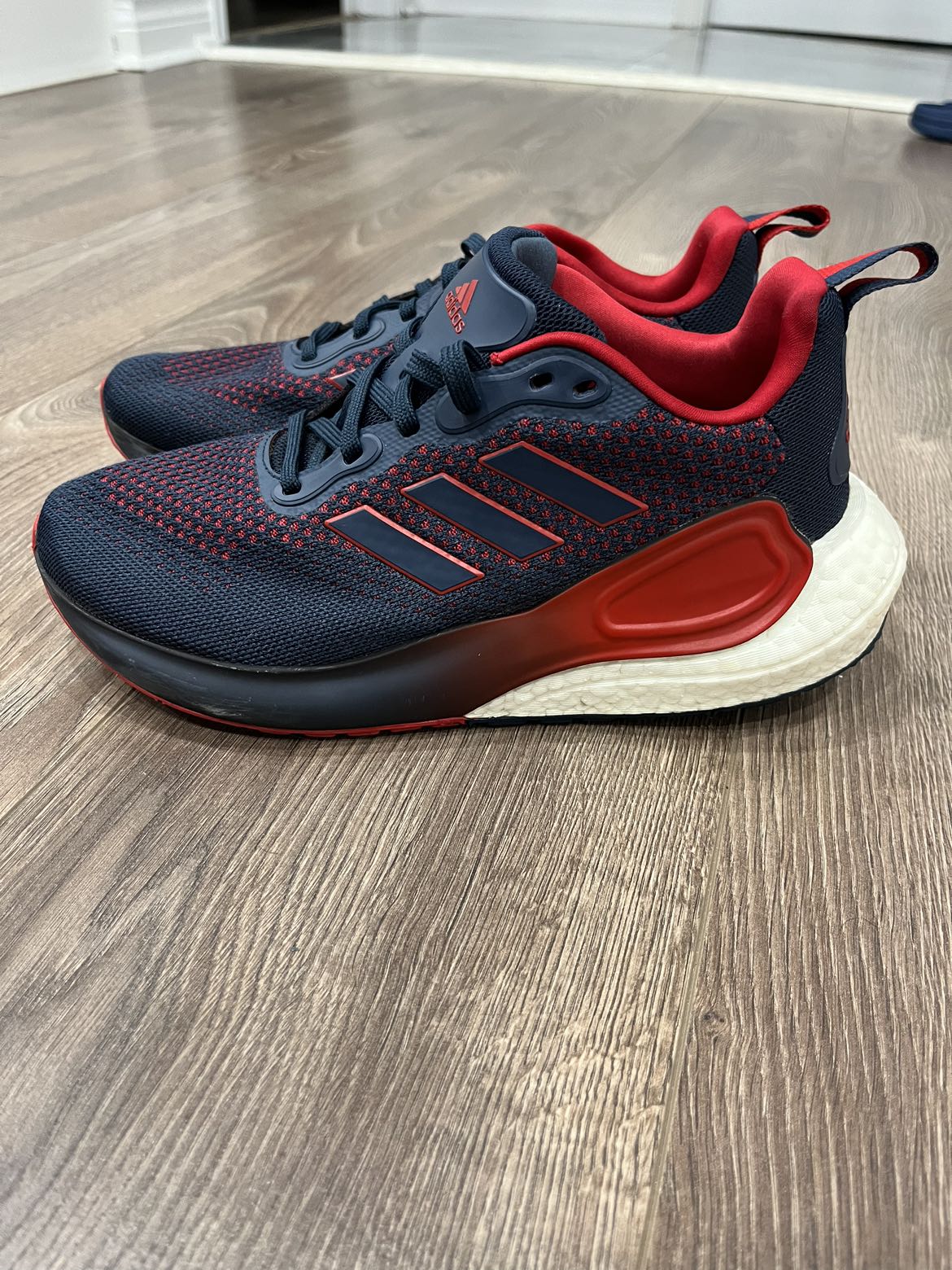 Adidas LAVARUN Marathon Running Shoes Size 7