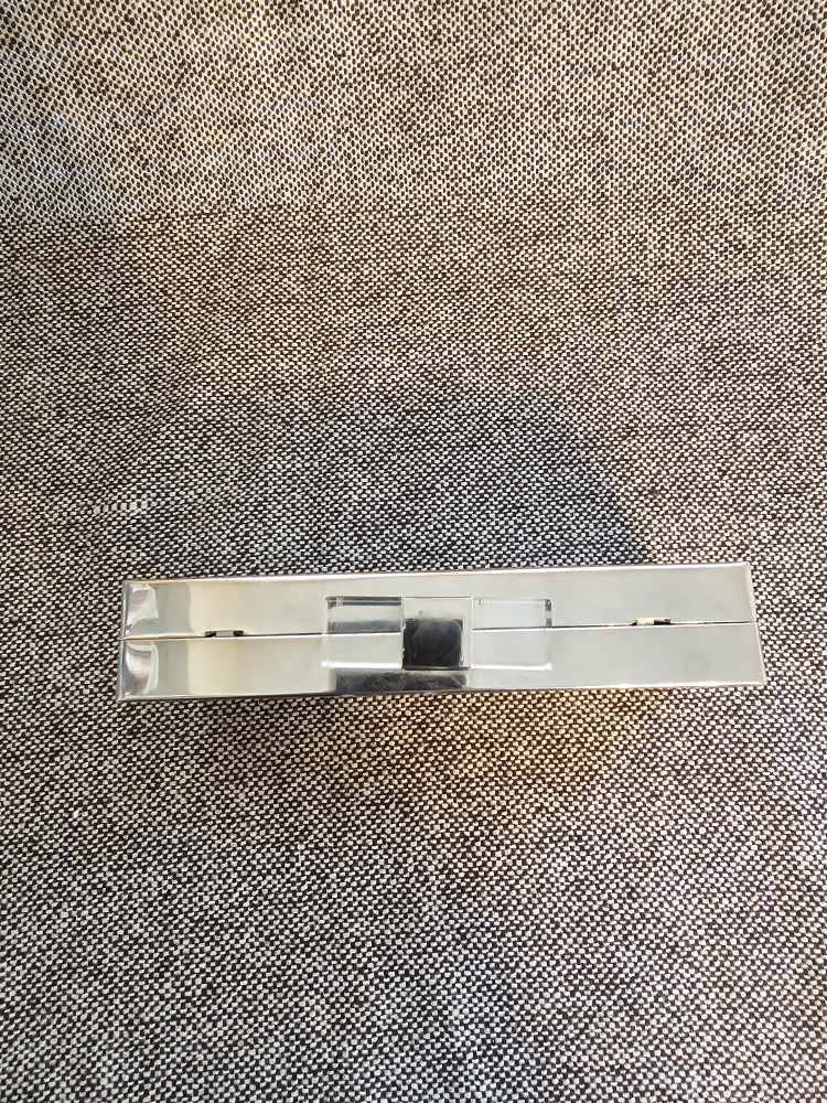 Sparkly Silver Metal Rectangular Shoulder Purse and Clasp image indicator(4)