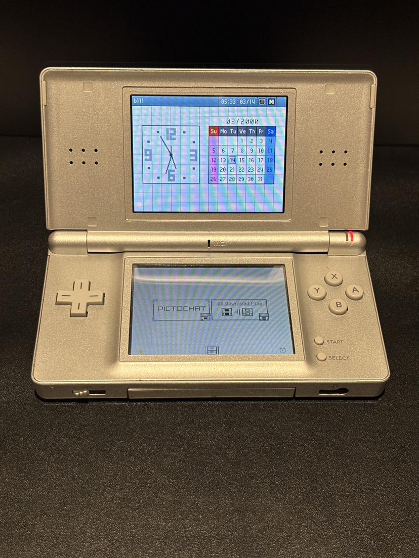 Nintendo DS Lite NDSL - Metallic Silver - photo 2