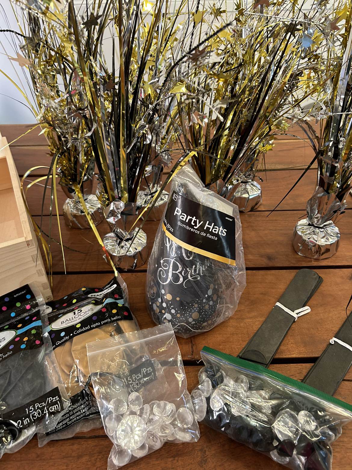 Gold and Black Party Supplies! image indicator(3)